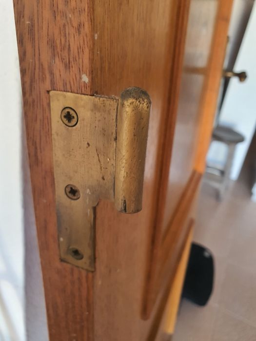 Porta interior em madeira