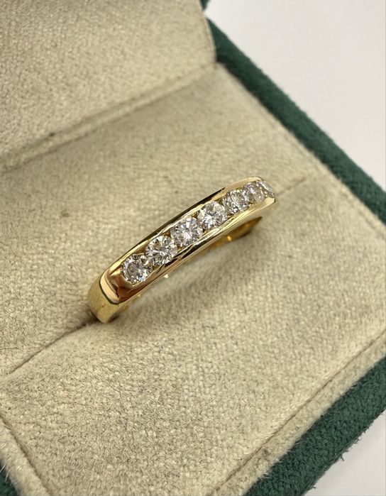 Złoty pierścionek 750 z diamentami 0,50ct VS1-Si1/G-H