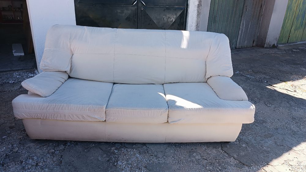 Vendo sofá cama bege