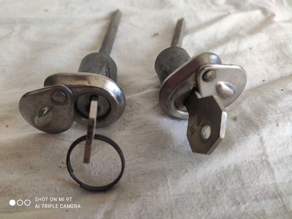 Домкрат гидравлический грузоподъемностью 2 тонны, новый.