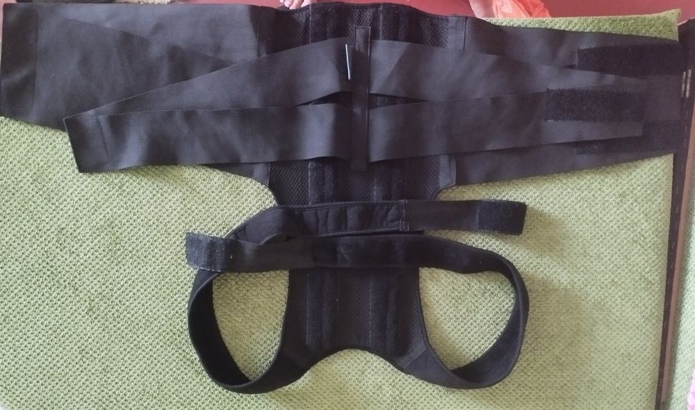 Корсет для коррекции осанки