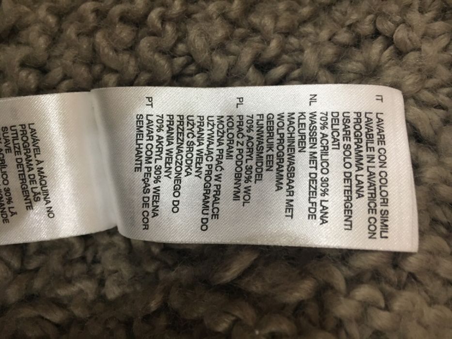 Берет оливковый, акрил и шерсть