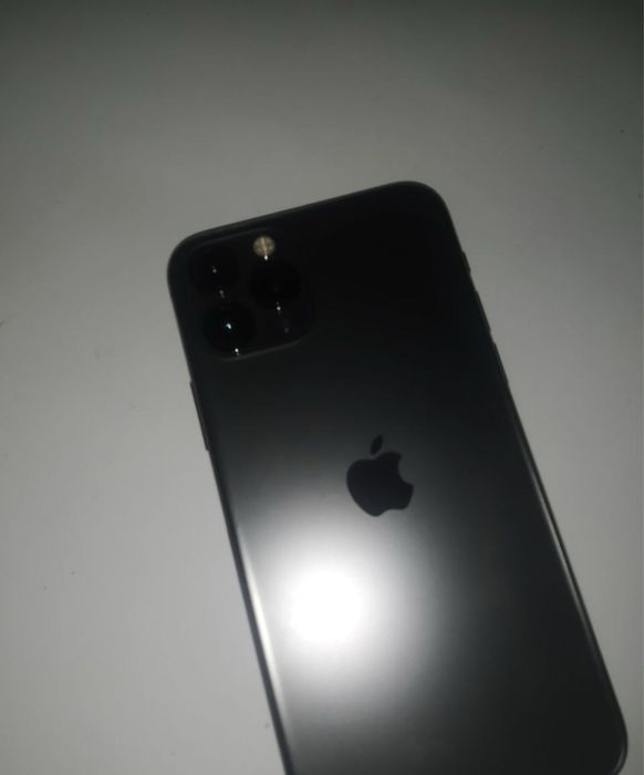 IPhone 11 pro 256 гб
