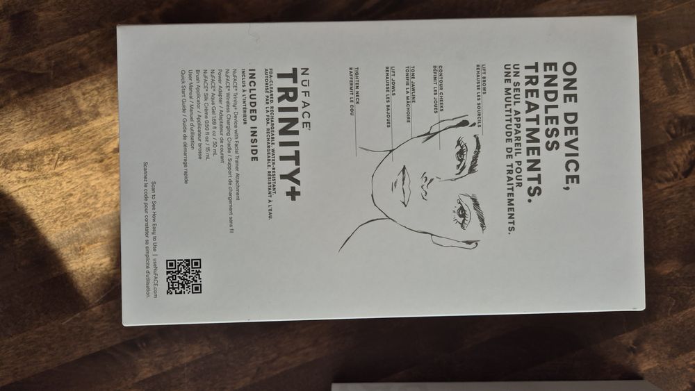 Nuface Trinity plus urządzenie do twarzy z mikroprądami