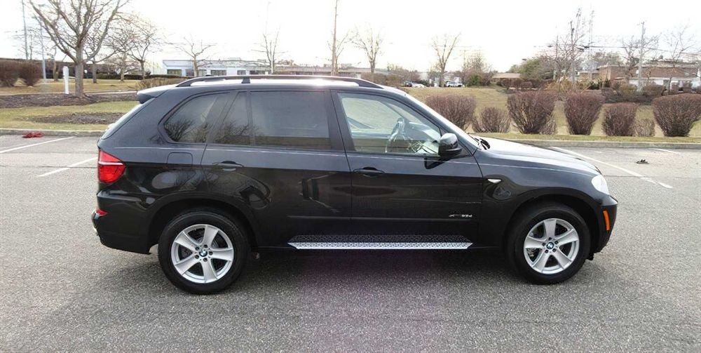 BMW X5 xDrive35d      2012