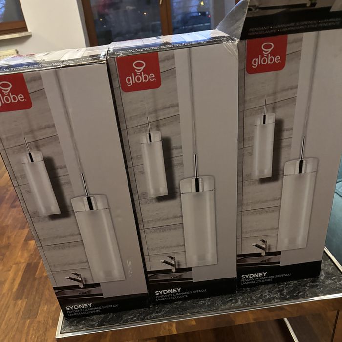 3 lampy widzace Globe Sydney