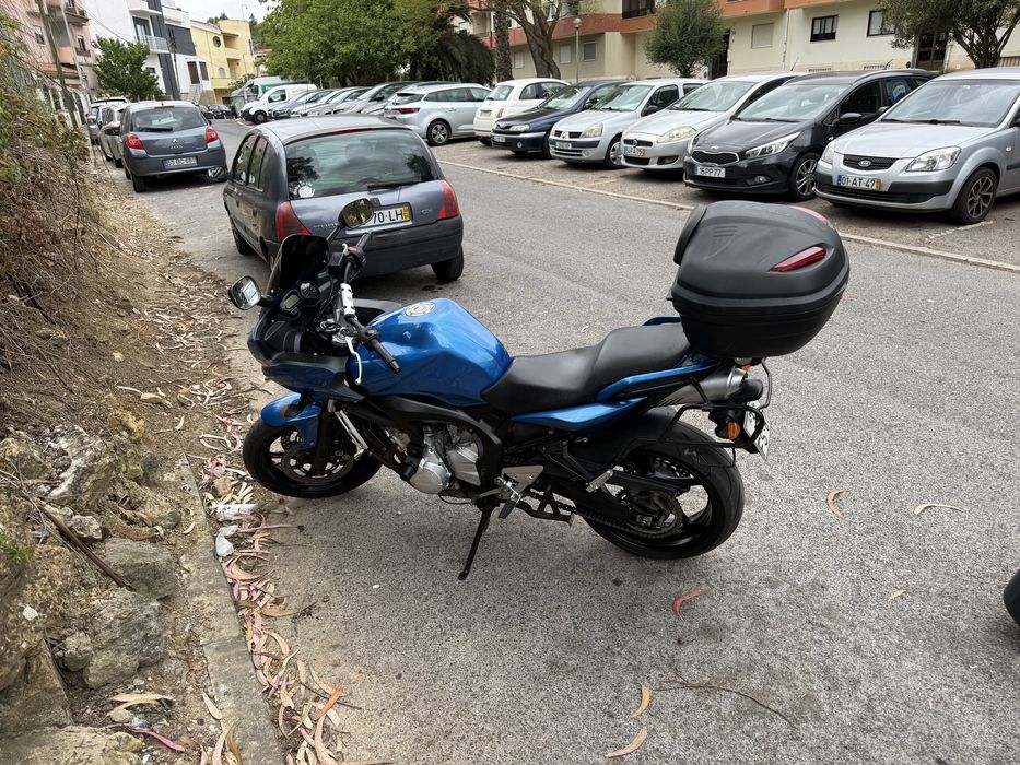 Yamaha Fazer S2 600 – Impecável – 29.000 km