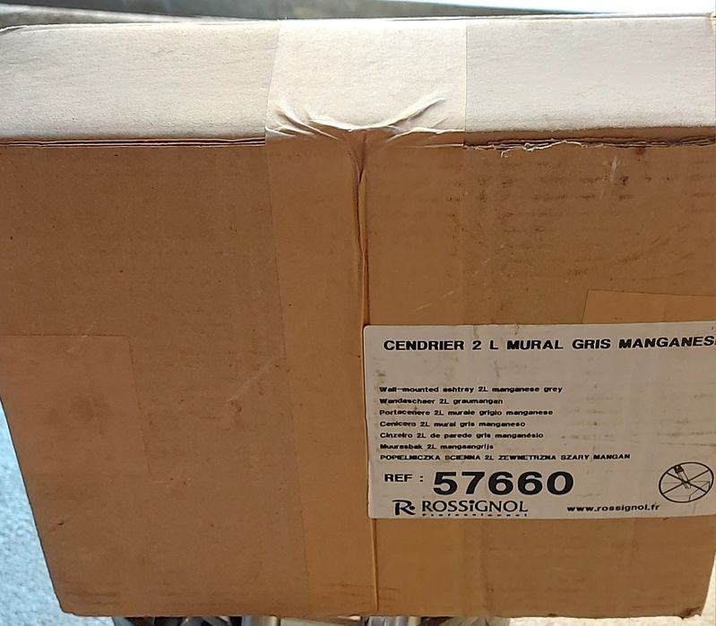 Cinzeiro de parede gris manganese