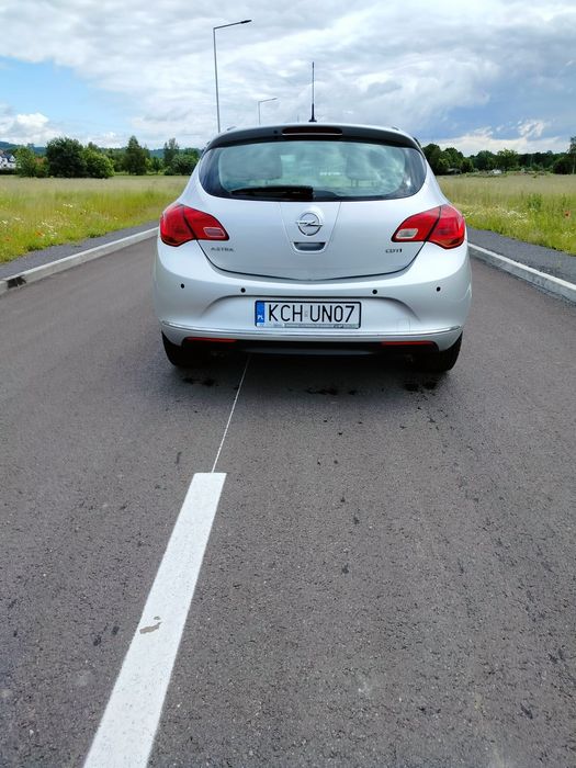 Opel Astra J 1.7