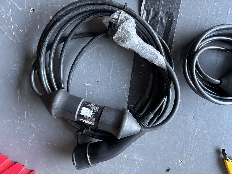 Kabel do ładowania auta EV Volvo POLESTAR II  PLUG IN elektryka
