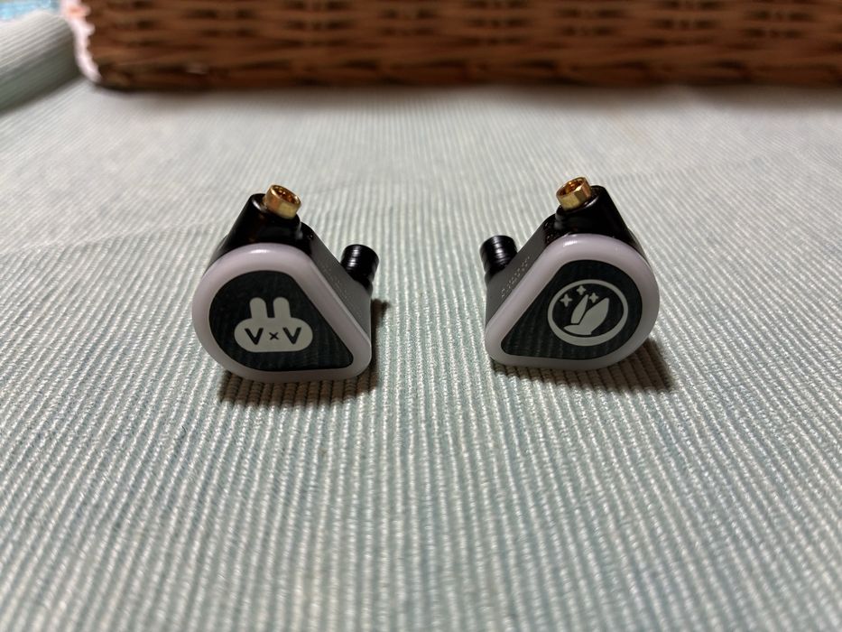 FIR Audio - VxV  high end IEM