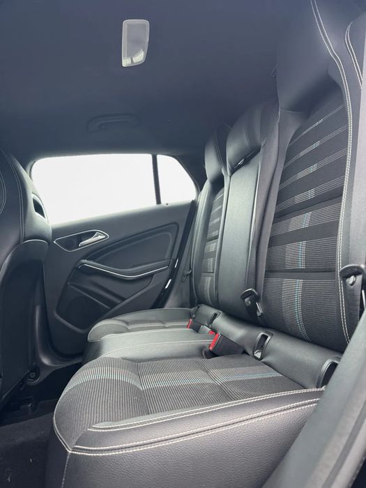 Mercedes Benz CLA 200 d Shooting Brake Urban