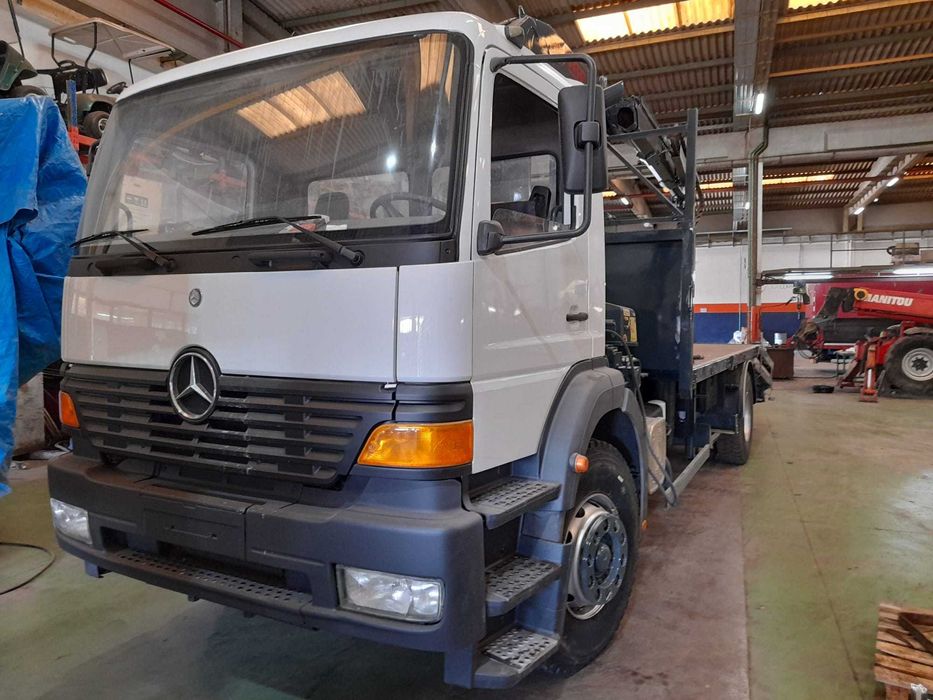 Camião 19ton com grua Fassi F110