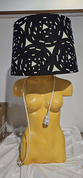 Candeeiro com abajur