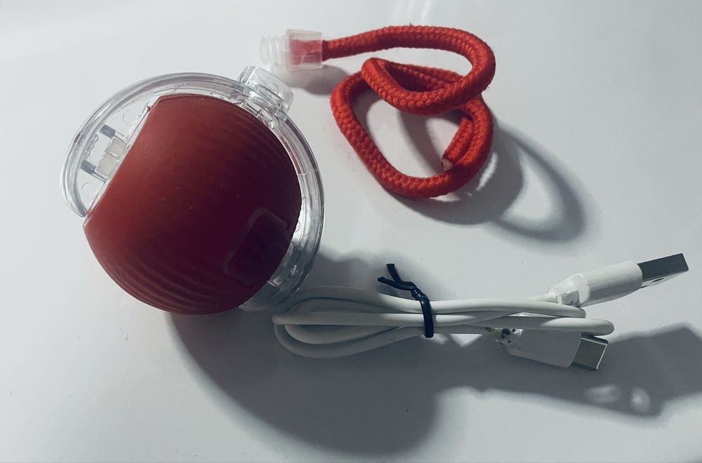 Інтерактивний м'ячик для тварин