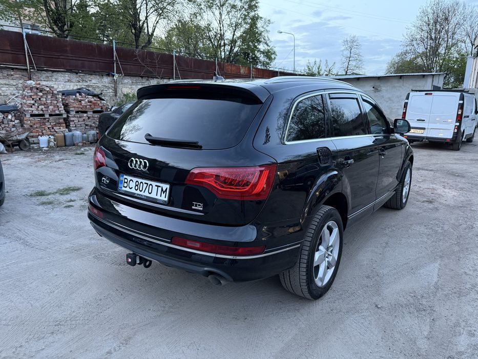 Audi Q7 premium plus