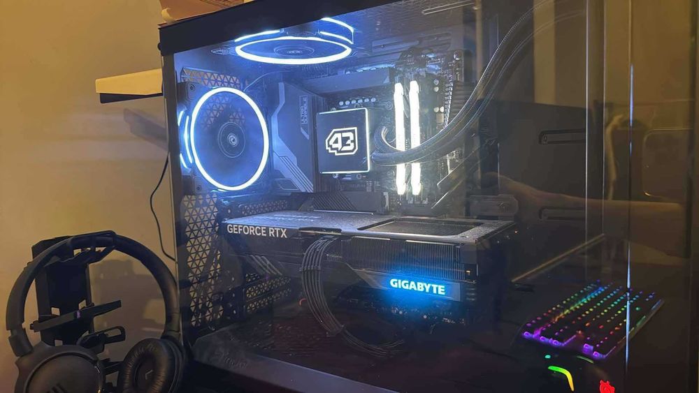 PC 32GB RAM, z kartą graficzną RTX 4070 Ti Super 16gb