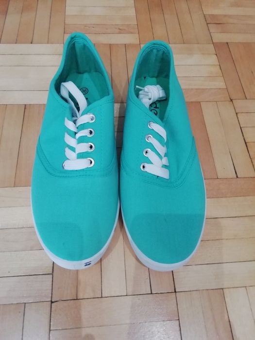 Tenisówki nowe ideal r 36