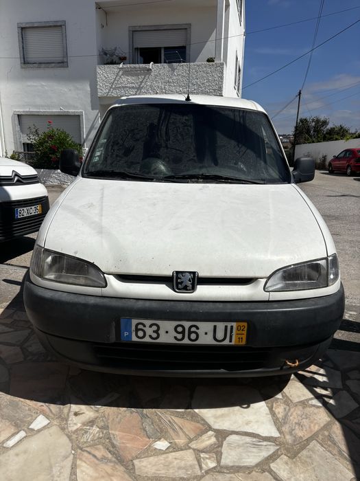 Peugeot partner 2.0 hdi avariada