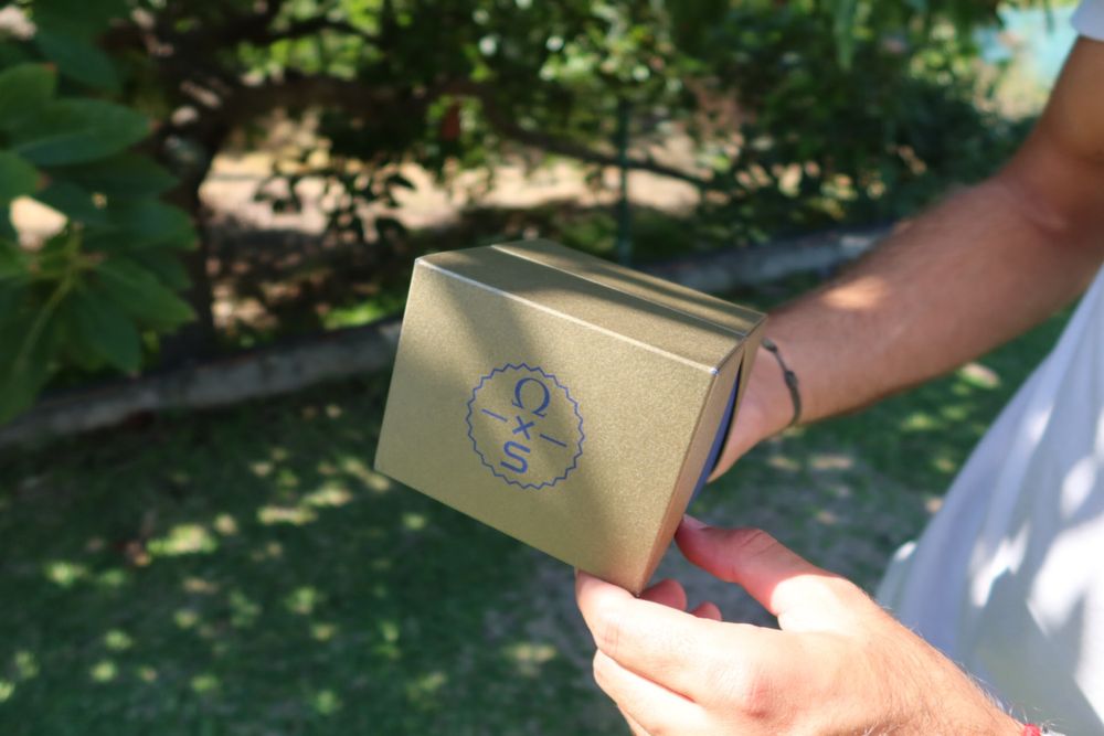 OMEGA X SWATCH GOLD Mission To Earthphase Moonshine Gold