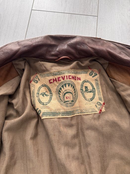 Вінтажна шкіряна чоловіча куртка