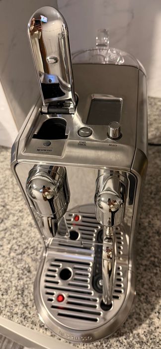 Máquina café Nespresso