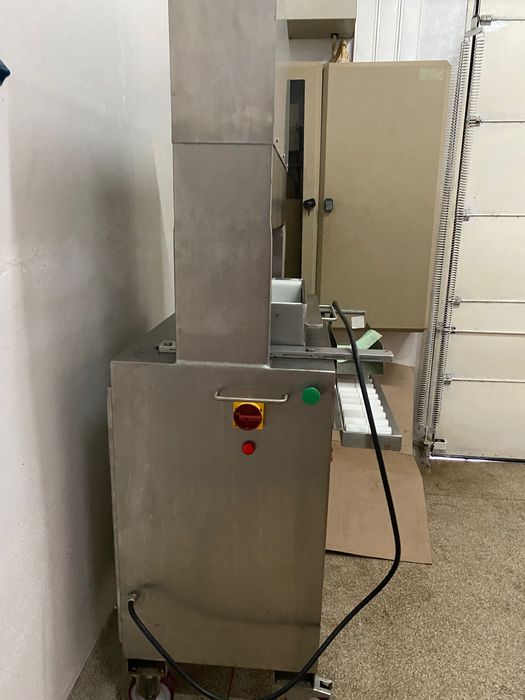 Prensa de presunto en molde rectangular