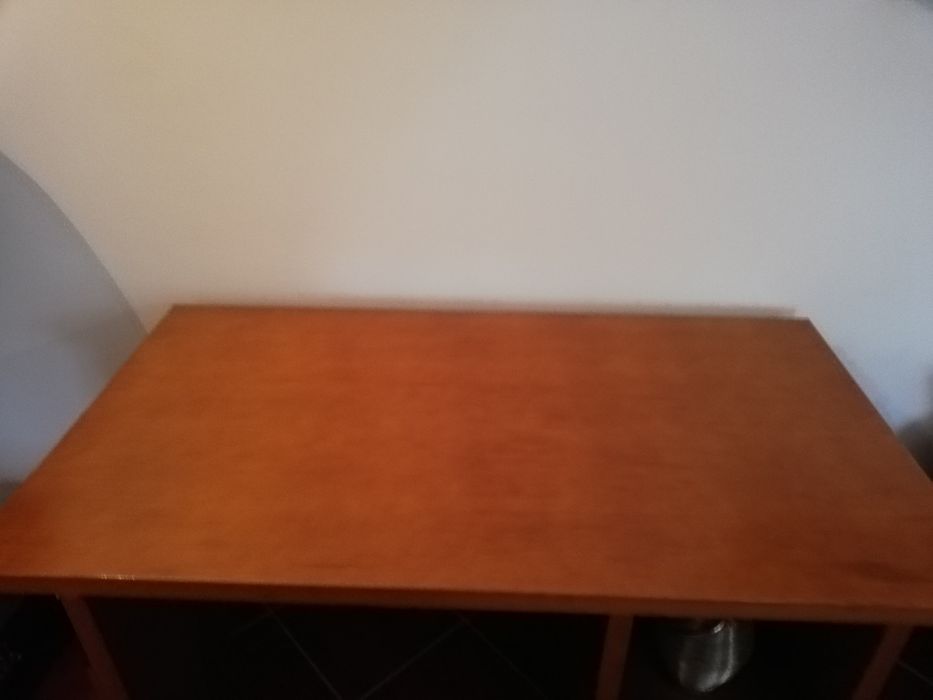 Secretária + cadeira em madeira