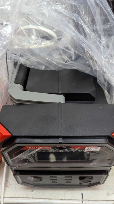 Зарядна станція YATO YT-83091 600Вт/1200Вт