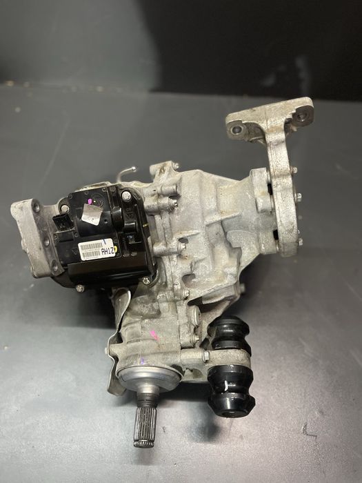 Передний редуктор роздатка jeep cherokee kl 2019 2020 2021 2022