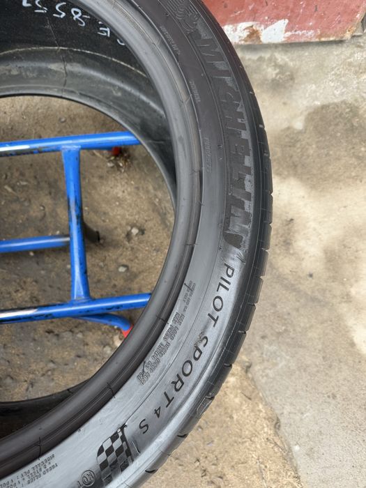 325/35/22 R22 Michelin Pilot Sport 4S літо 1 шт