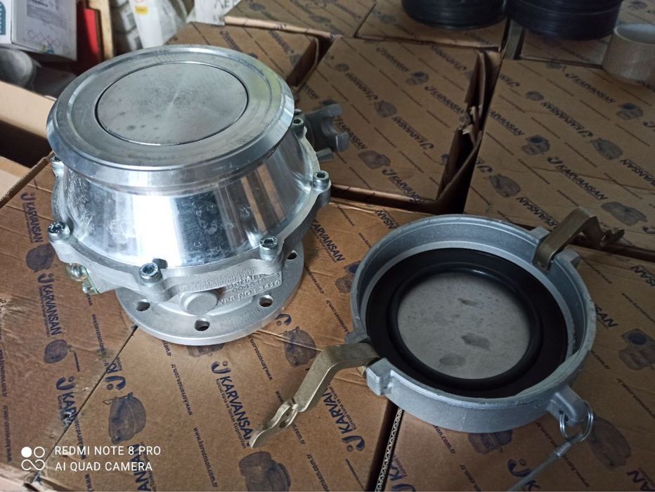 API клапан бензовоз