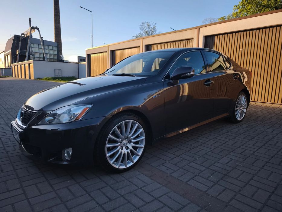 Lexus IS F-Sport