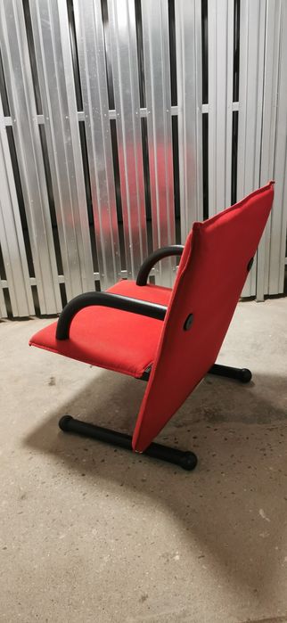 Fotel  T-Line Red proj. Burkharda Vogtherra dla Arflex, Vintage, Włochy 80