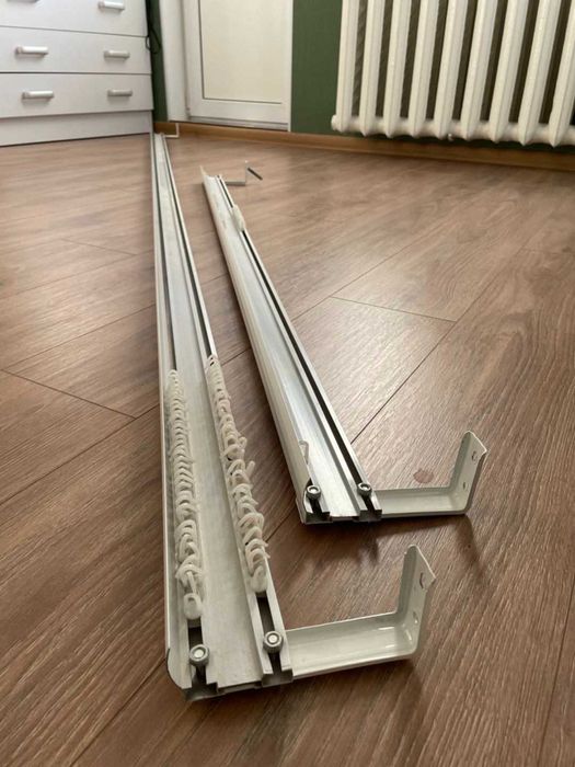 Продам потолочный карниз 1,49 м — дешево!