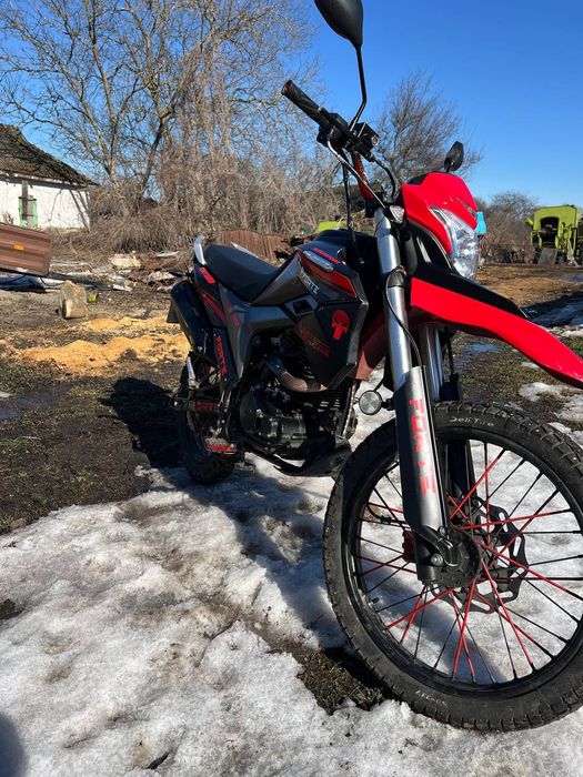 Продам  мотоцикл Forte Cross 300