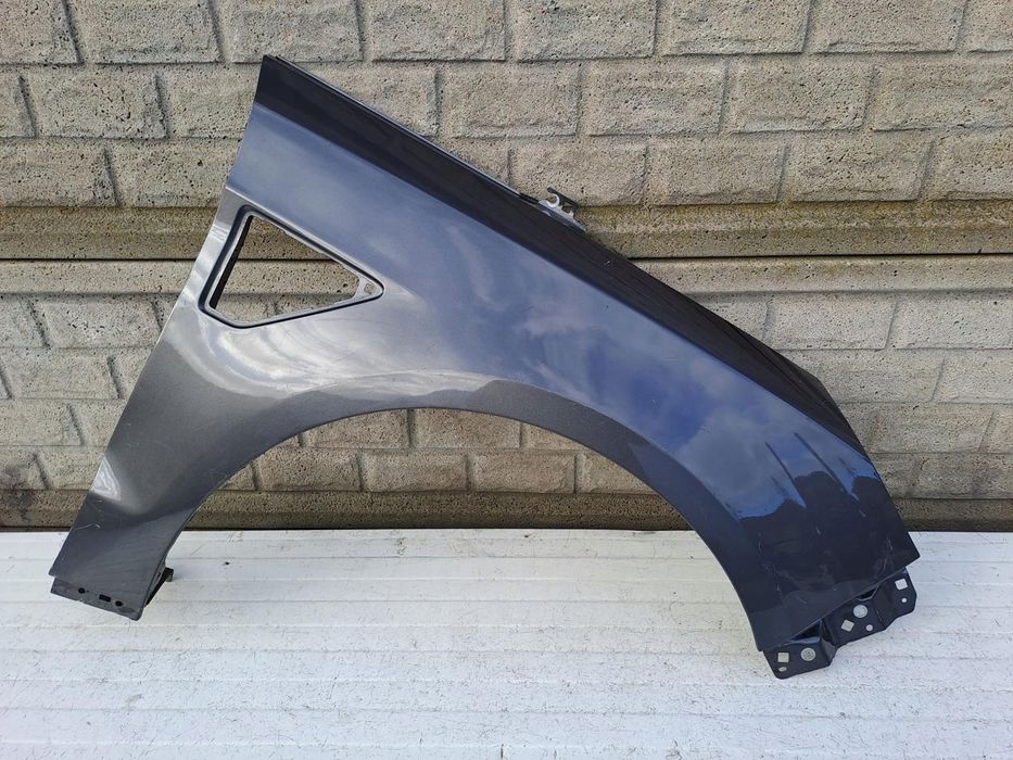 Ford S-Max Mk2 2015-2022 Błotnik Prawy Przedni