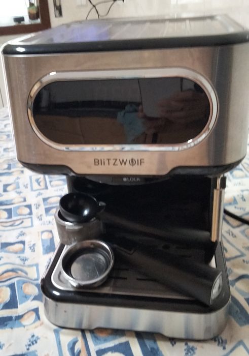 Máquina de café em pó64750934950529120