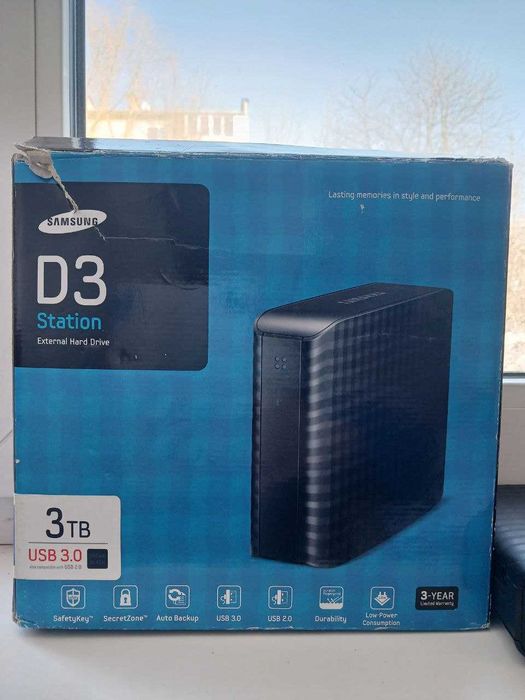 Зовнішній жорсткий диск Samsung D3 Station
