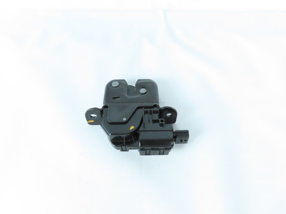 Fecho Da Mala Renault Captur Ref: 90503942