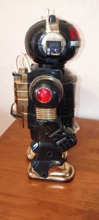 Space Warrior Robot CS-221 - Cheng Ching