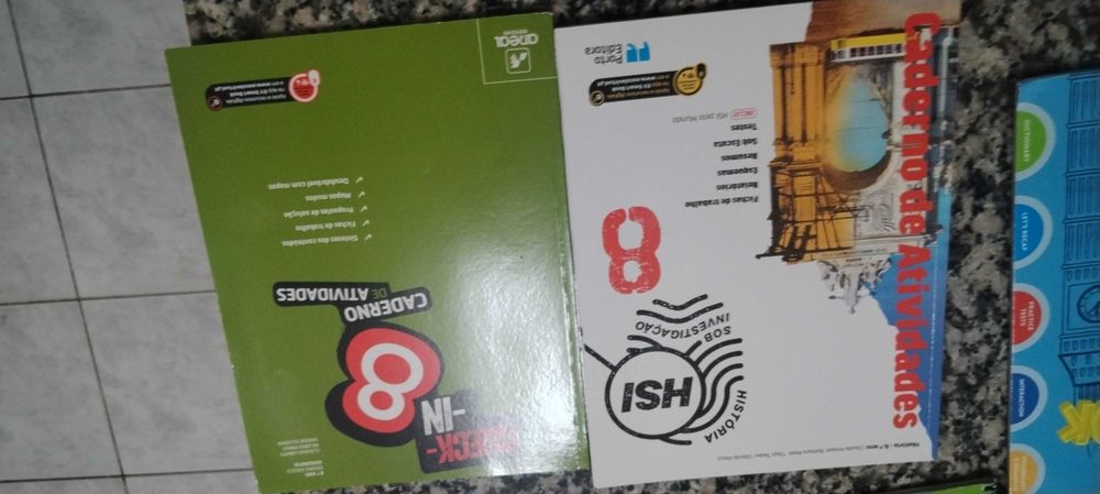 Livros de fichas 8 ano