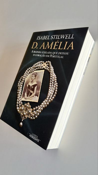 D. Amélia - Isabel Stilwell