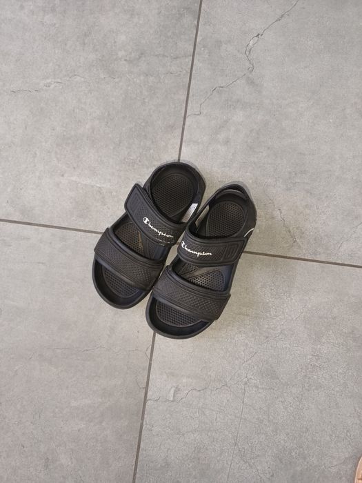 Sandałki champion rozmiar 28