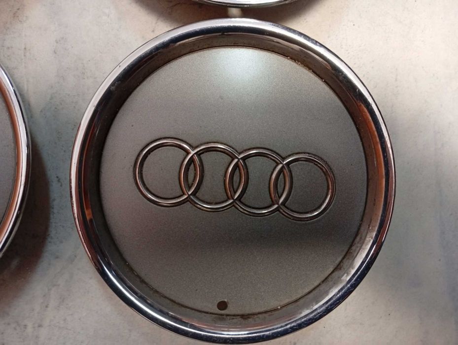 Dekielki Audi  komplet
