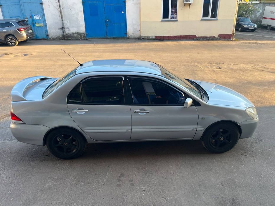 Mitsubishi lancer 2008