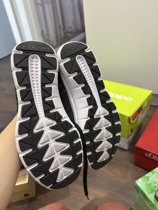 Кросівки saucony
