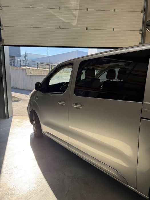 Peugeot Expert 6 Lugares