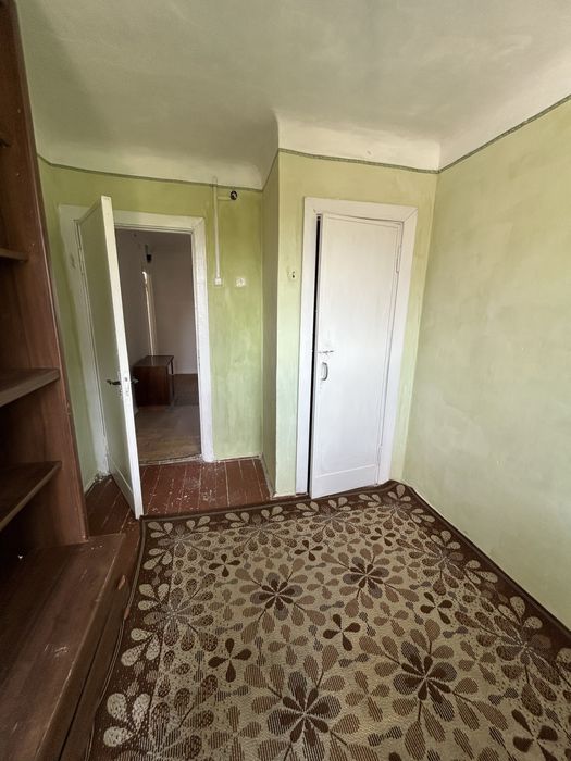 Продаю 3 кімнатну квартиру в центрі міста