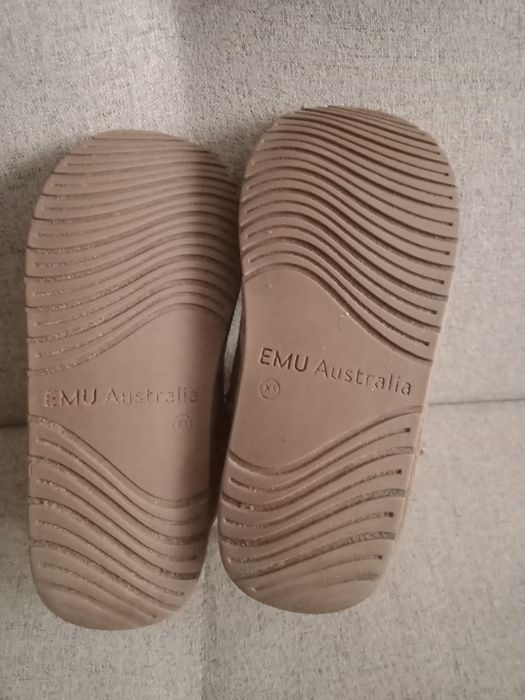 Orginalne buciki zimowe Emu Australia rozm 32z nat zamszu